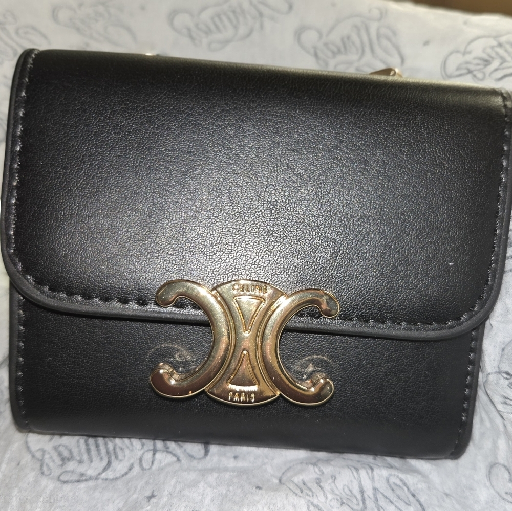 CELINE Compact wallet with coin Triomphe LIKE NEW!!